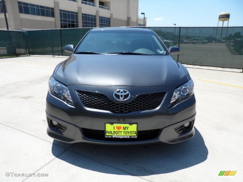 2011 Camry SE - Magnetic Gray Metallic / Dark Charcoal photo #8