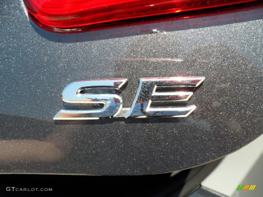 2011 Camry SE - Magnetic Gray Metallic / Dark Charcoal photo #16