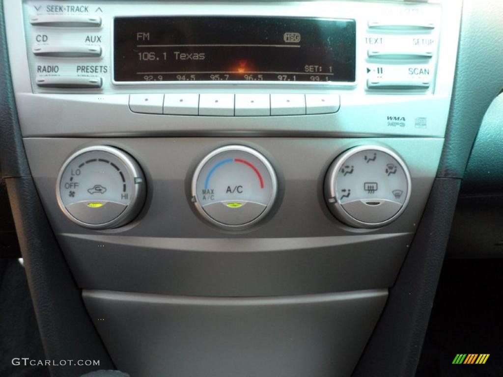 2011 Camry SE - Magnetic Gray Metallic / Dark Charcoal photo #31