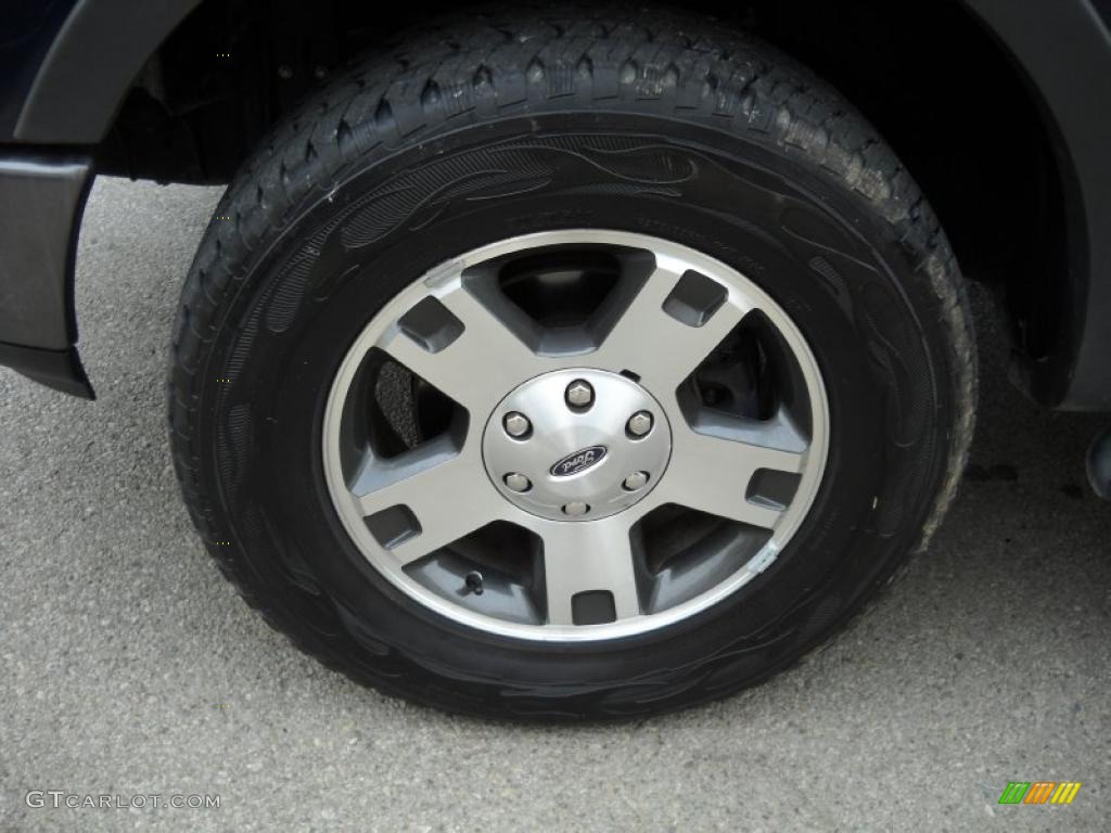 2005 F150 FX4 SuperCrew 4x4 - True Blue Metallic / Black photo #17