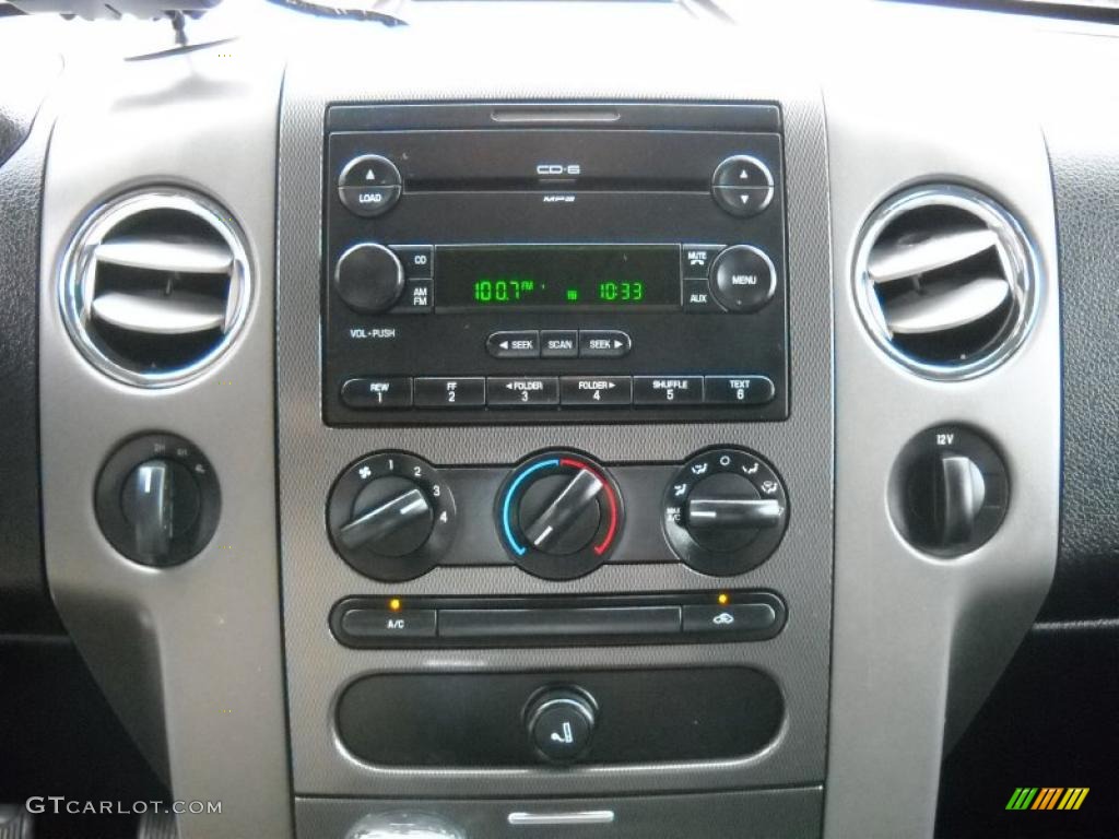 2005 F150 FX4 SuperCrew 4x4 - True Blue Metallic / Black photo #22