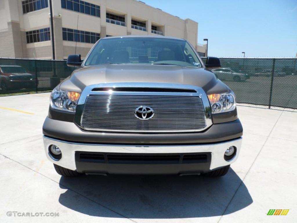 2011 Tundra Texas Edition Double Cab - Pyrite Mica / Sand Beige photo #8