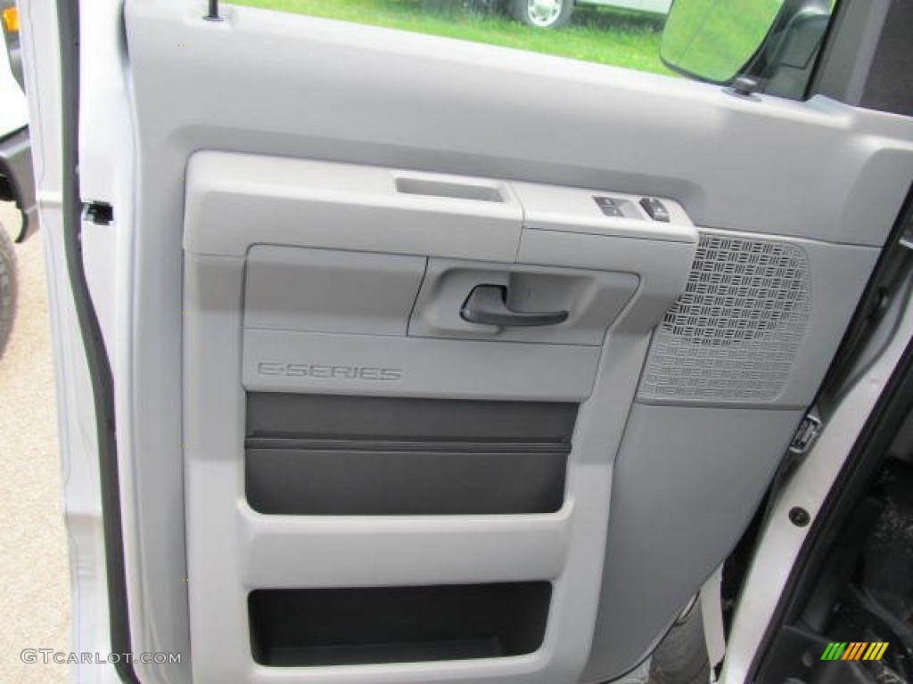 2011 Ford E Series Van E350 Commercial Door Panel Photos