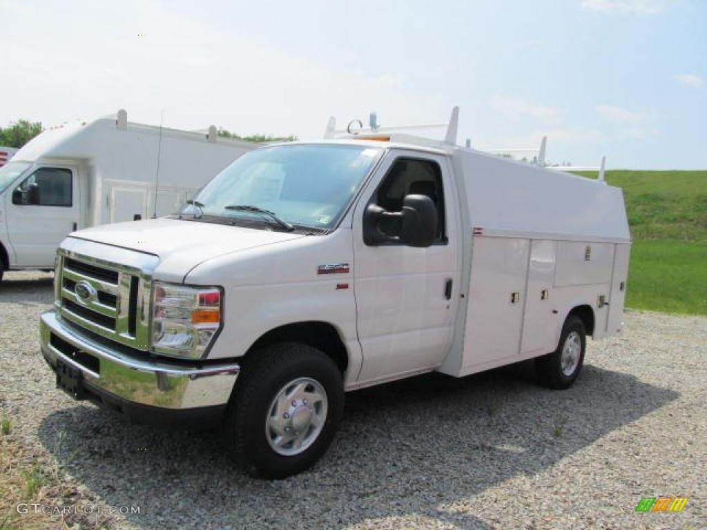 Oxford White 2011 Ford E Series Cutaway E350 Commercial Utility Truck Exterior Photo #49323912