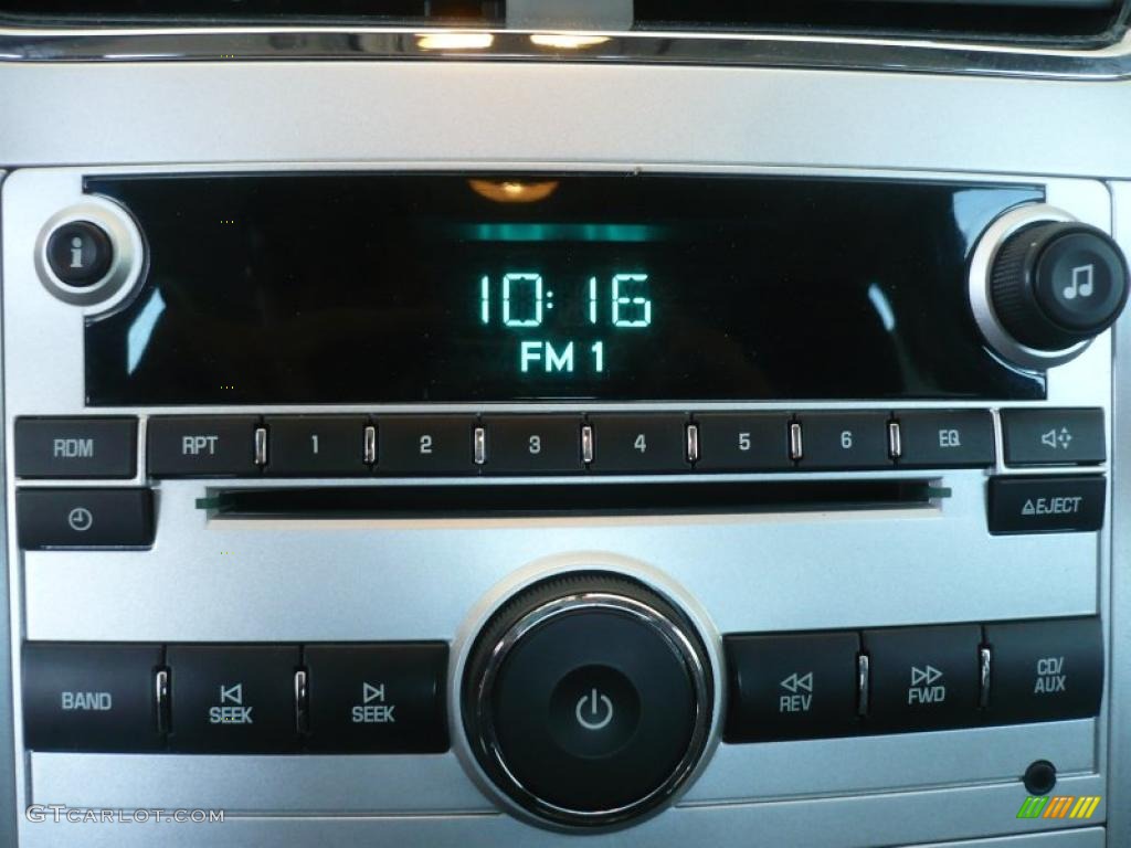 2010 Chevrolet Malibu LS Sedan Controls Photo #49324077