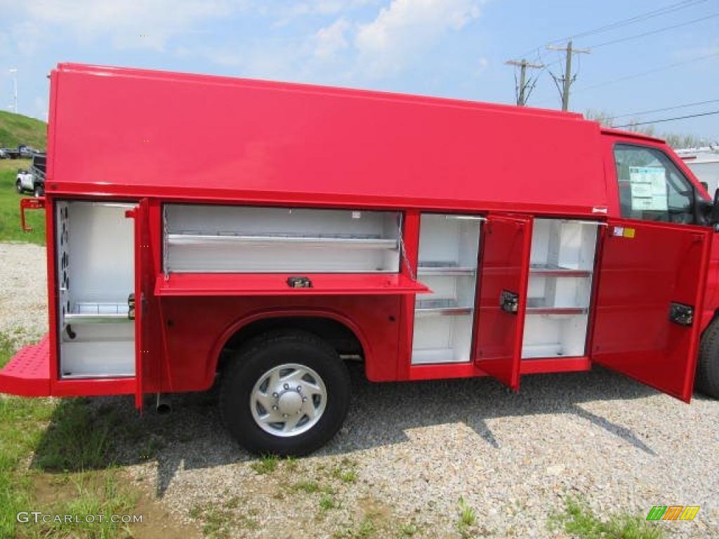 Vermillion Red 2011 Ford E Series Cutaway E350 Commercial Utility Truck Exterior Photo #49324089