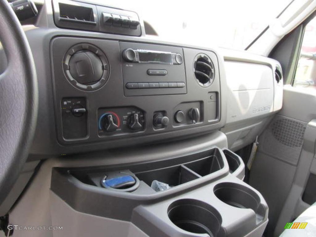 2011 Ford E Series Cutaway E350 Commercial Utility Truck Medium Flint Dashboard Photo #49324257