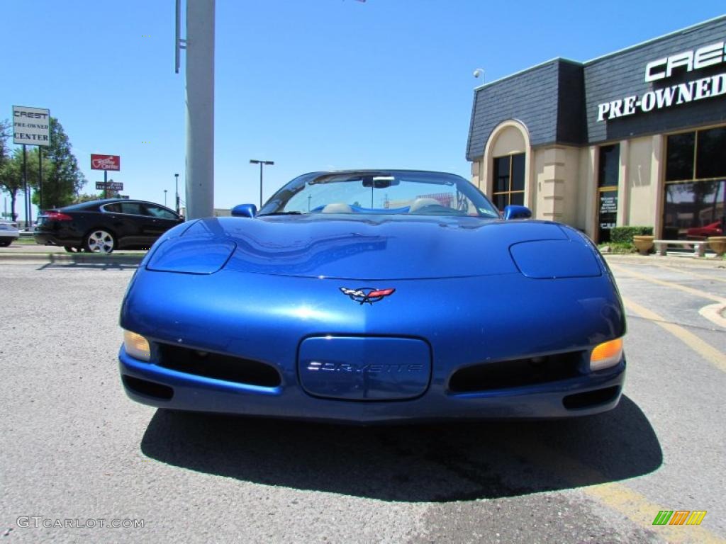 2002 Corvette Convertible - Electron Blue Metallic / Light Gray photo #2