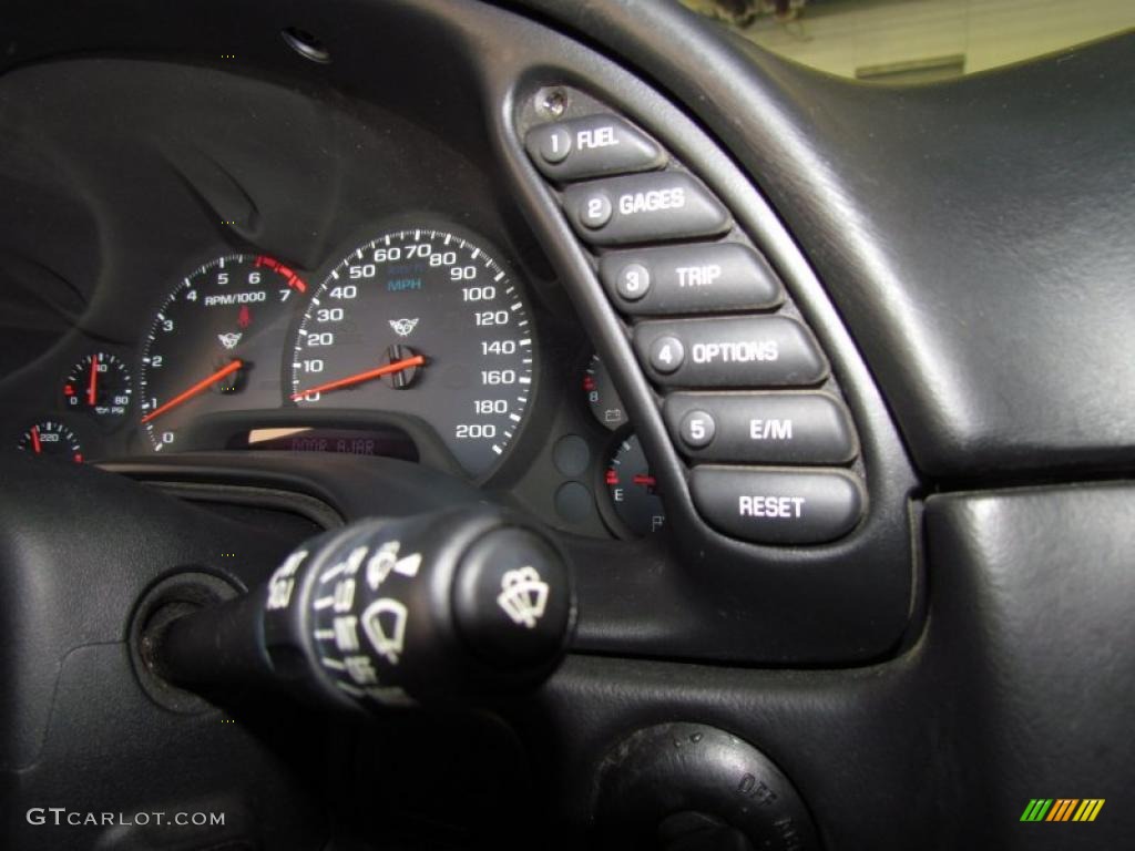 2002 Chevrolet Corvette Convertible Controls Photo #49324836
