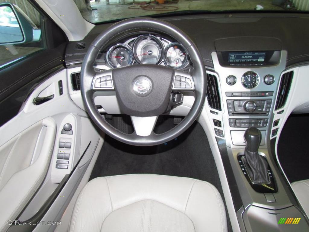 2008 Cadillac CTS Sedan Light Titanium/Ebony Dashboard Photo #49326408