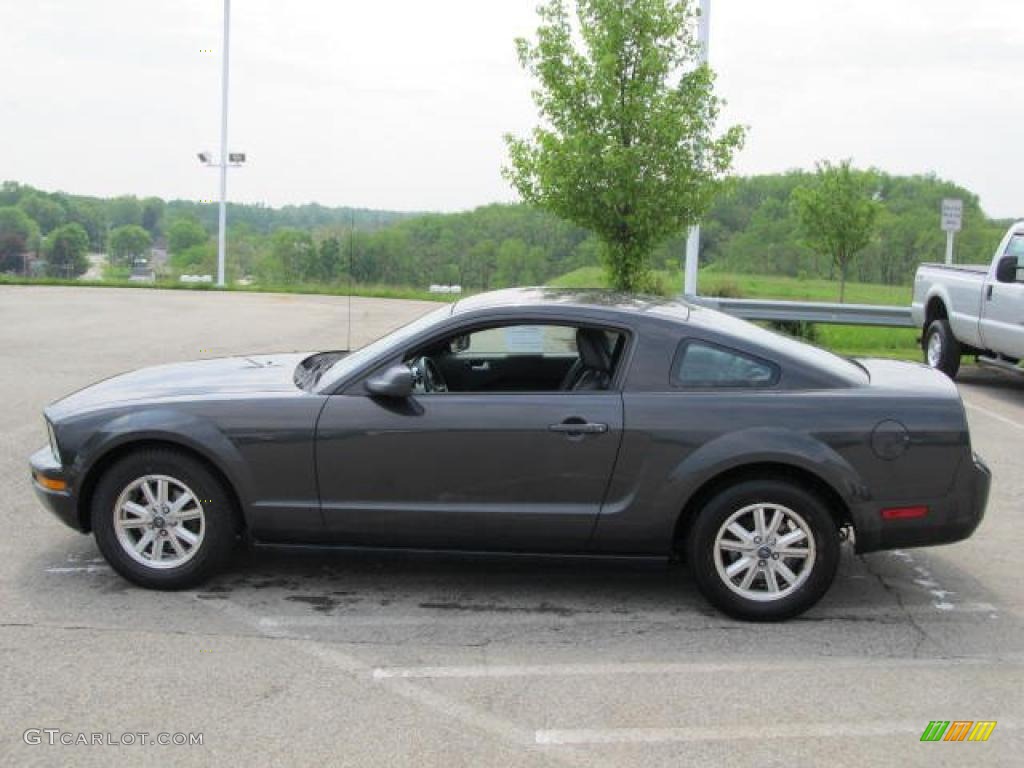 2007 Mustang V6 Premium Coupe - Alloy Metallic / Dark Charcoal photo #6