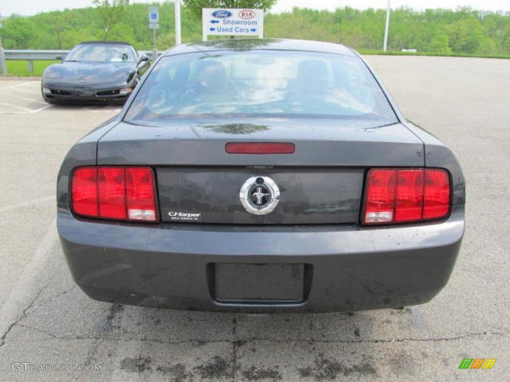 2007 Mustang V6 Premium Coupe - Alloy Metallic / Dark Charcoal photo #8