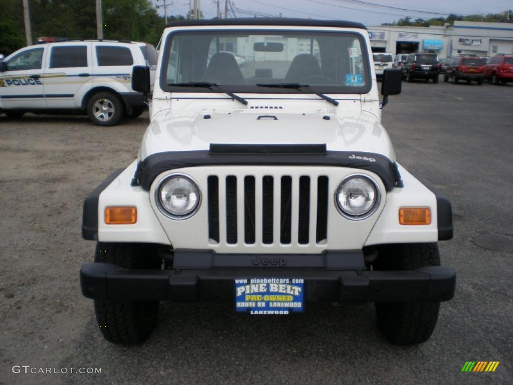 2000 Wrangler SE 4x4 - Stone White / Agate photo #2
