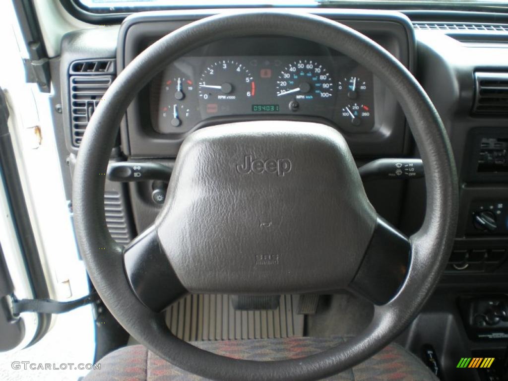 2000 Jeep Wrangler SE 4x4 Agate Steering Wheel Photo #49327632