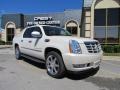 White Diamond - Escalade EXT AWD Photo No. 1