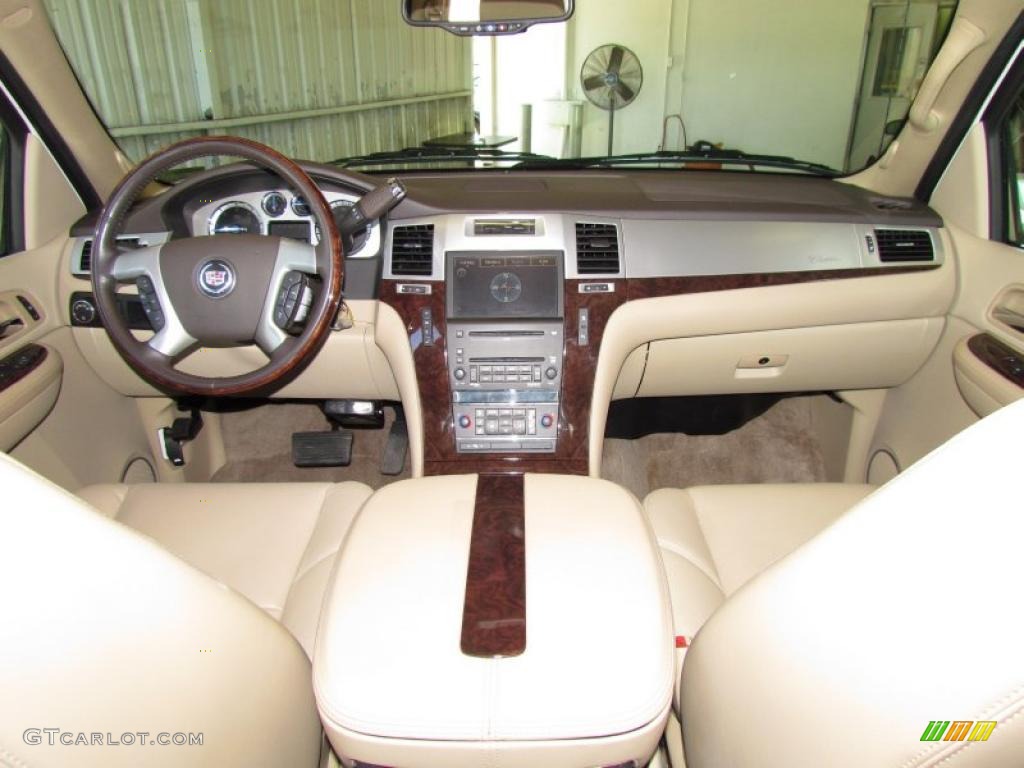 2009 Cadillac Escalade EXT AWD Cocoa/Cashmere Dashboard Photo #49328676