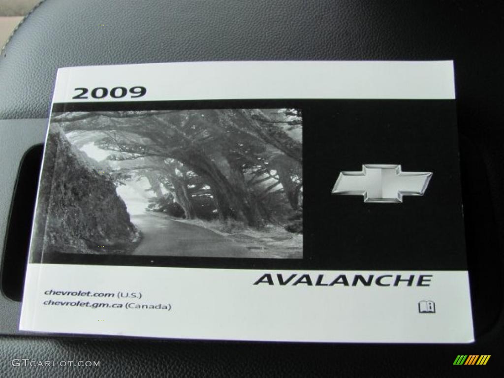 2009 Avalanche LT 4x4 - Black / Ebony photo #4