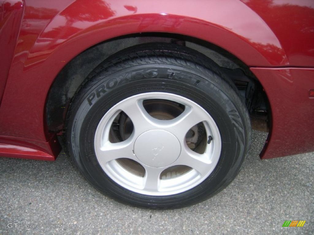 2004 Ford Mustang V6 Coupe Wheel Photo #49331220