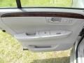 Light Platinum - DTS Sedan Photo No. 9