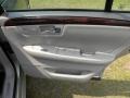Light Platinum - DTS Sedan Photo No. 13