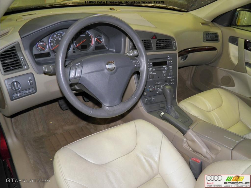 2003 S60 2.4T - Ruby Red Metallic / Beige/Light Sand photo #8
