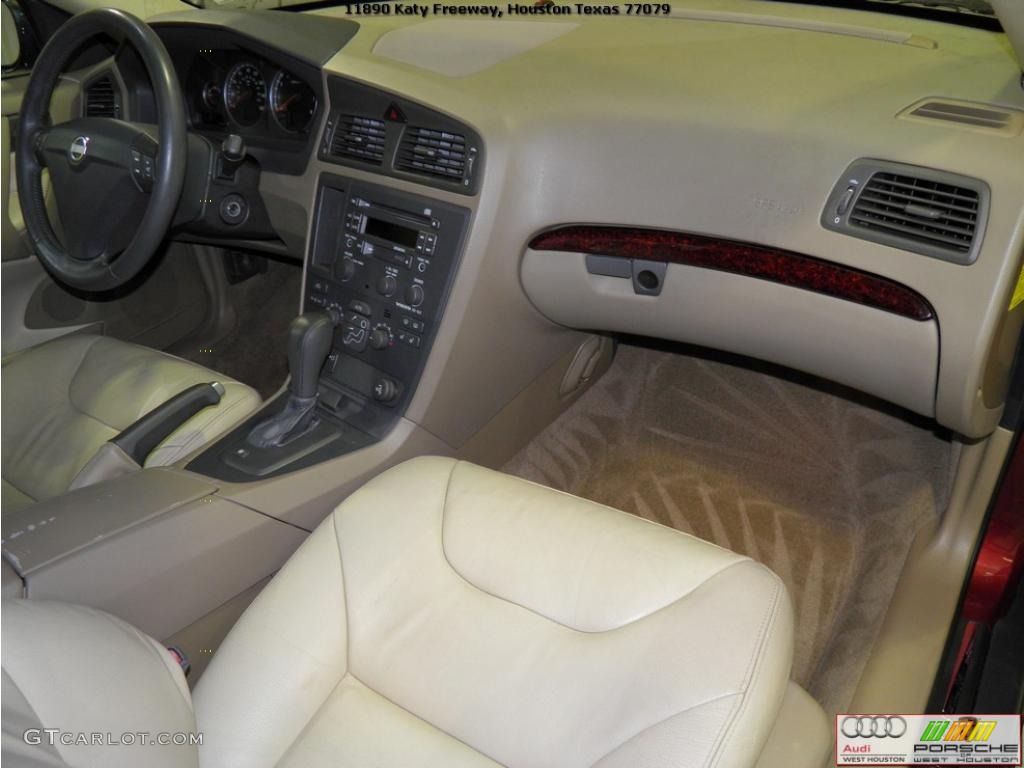 2003 S60 2.4T - Ruby Red Metallic / Beige/Light Sand photo #24