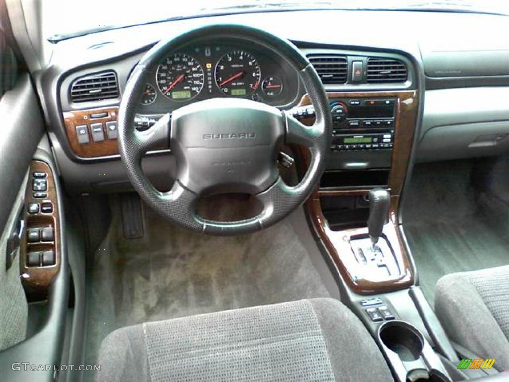 Gray Interior 2003 Subaru Outback H6 3.0 Wagon Photo #49334385
