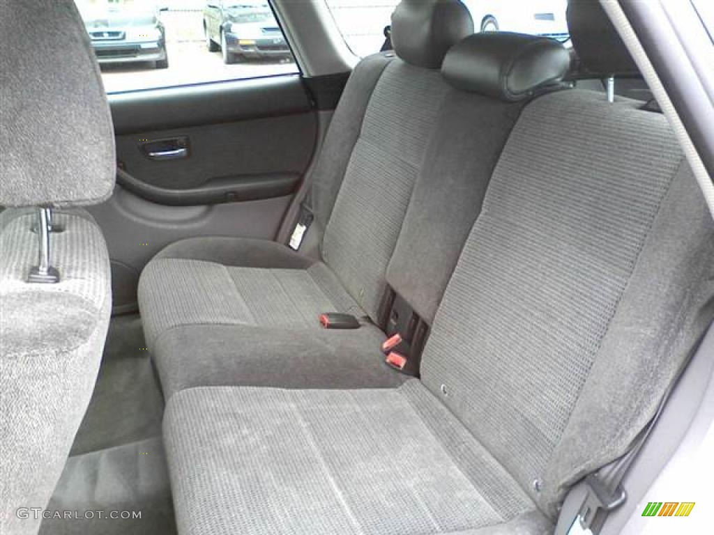 Gray Interior 2003 Subaru Outback H6 3.0 Wagon Photo #49334415