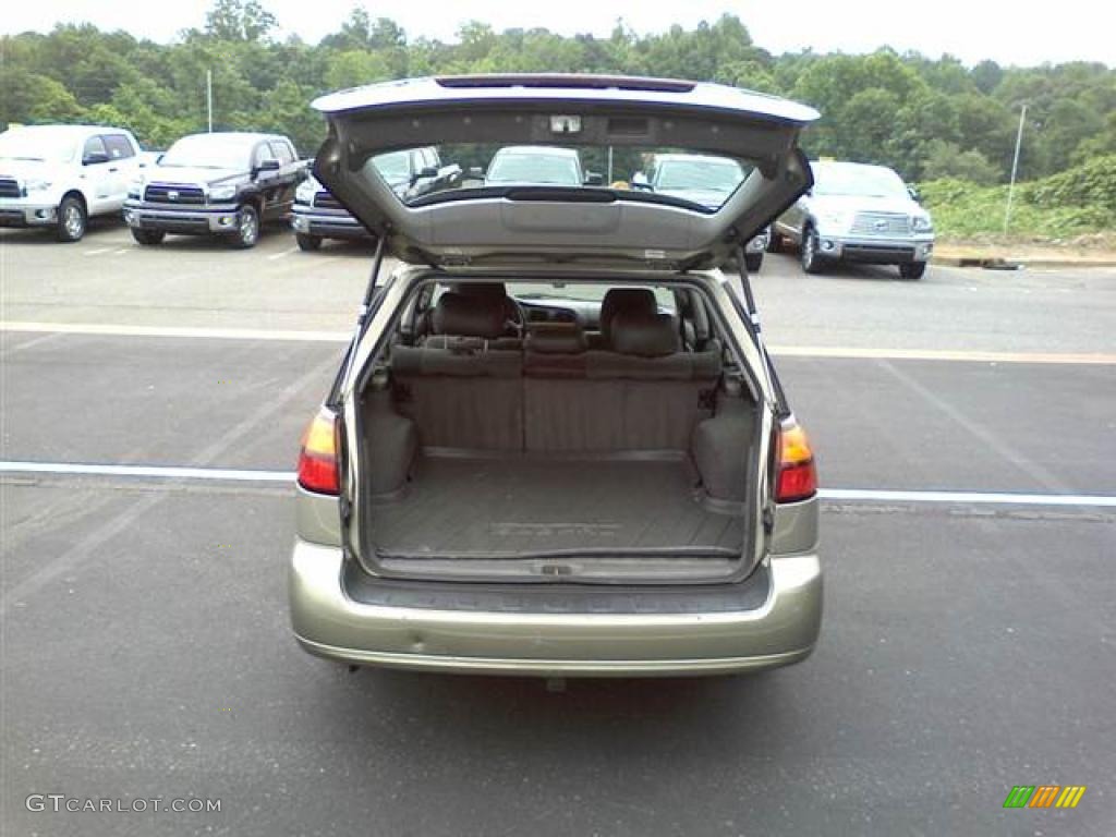 2003 Subaru Outback H6 3.0 Wagon Trunk Photos