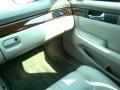 2003 Cashmere Cadillac Seville SLS  photo #11