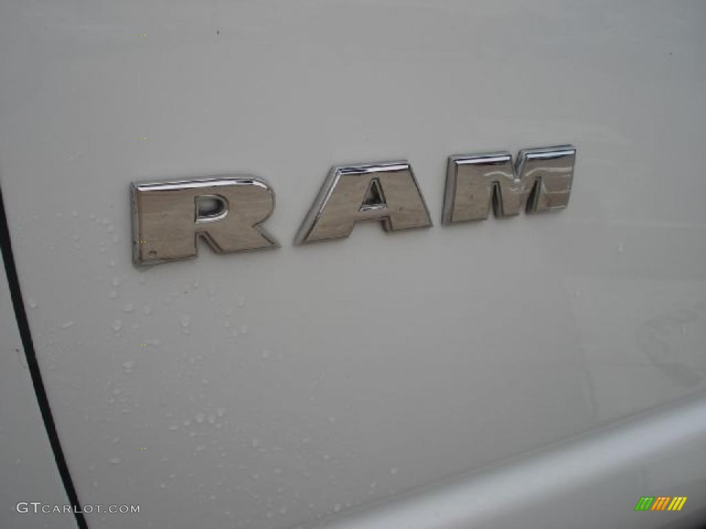 2008 Ram 1500 SLT Mega Cab 4x4 - Bright White / Medium Slate Gray photo #34