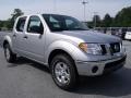 2011 Radiant Silver Metallic Nissan Frontier SV Crew Cab  photo #6