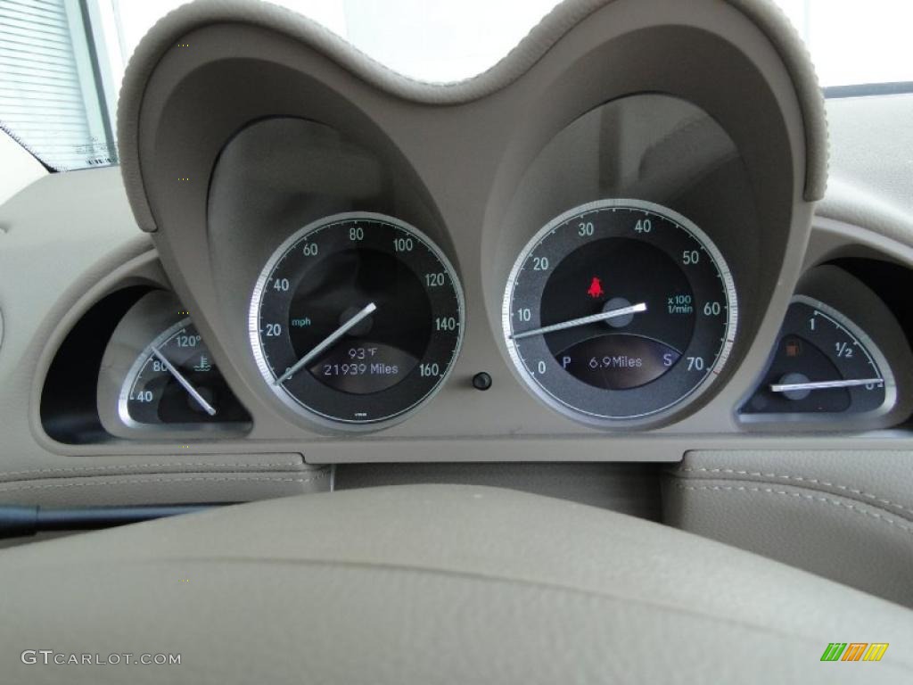 2008 Mercedes-Benz SL 550 Roadster Gauges Photo #49339812