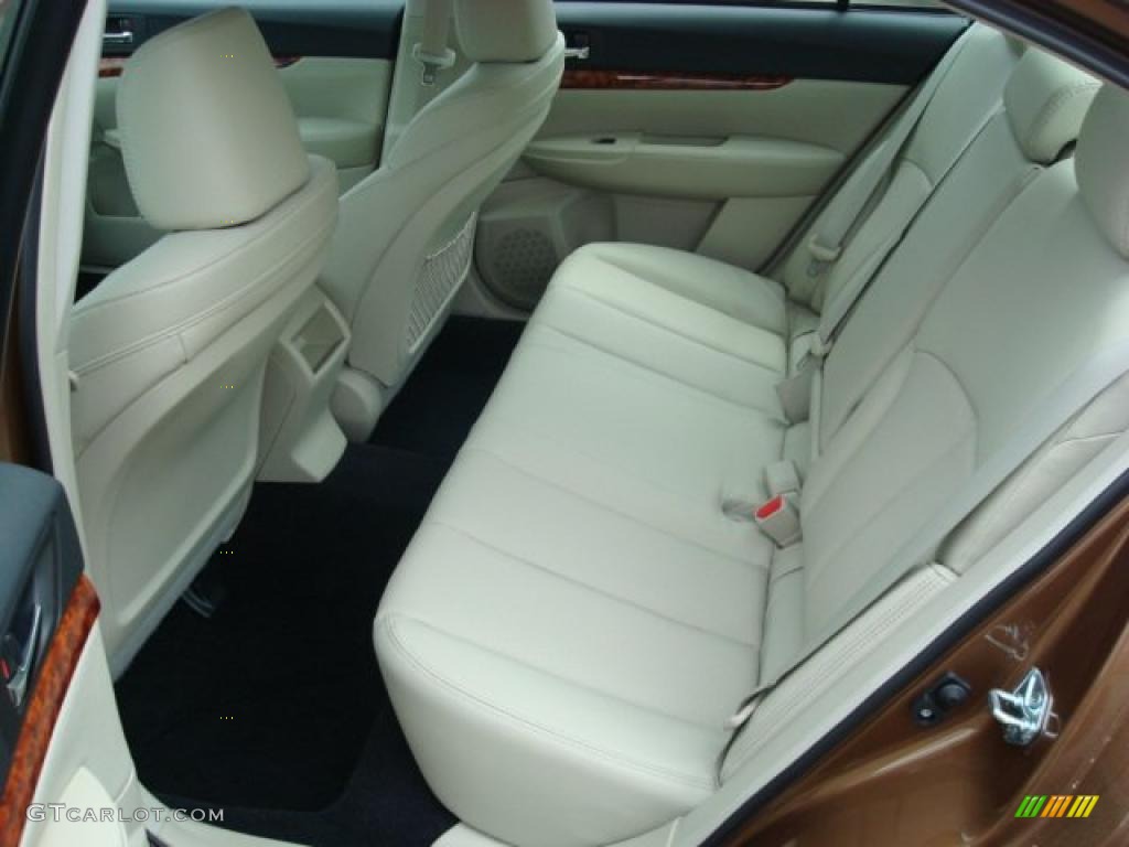Warm Ivory Interior 2011 Subaru Legacy 3.6R Limited Photo #49341141