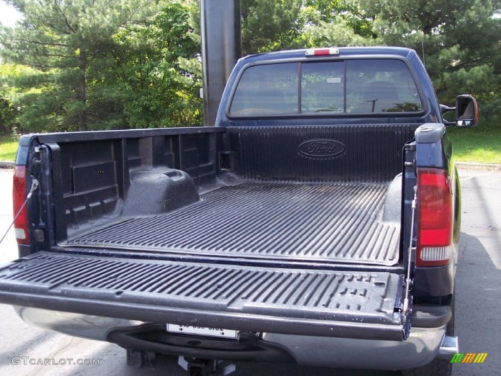 2004 F350 Super Duty FX4 Regular Cab 4x4 - True Blue Metallic / Medium Parchment photo #41