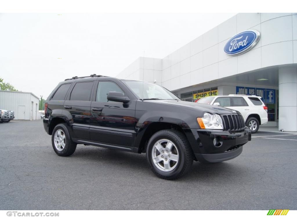 2007 Grand Cherokee Laredo - Black / Medium Slate Gray photo #1