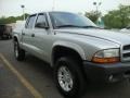 2003 Bright Silver Metallic Dodge Dakota SXT Quad Cab 4x4  photo #10