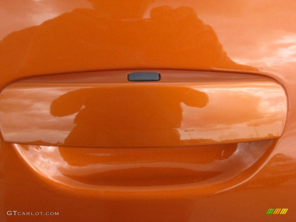 2011 Challenger SE - Toxic Orange Pearl / Dark Slate Gray photo #10