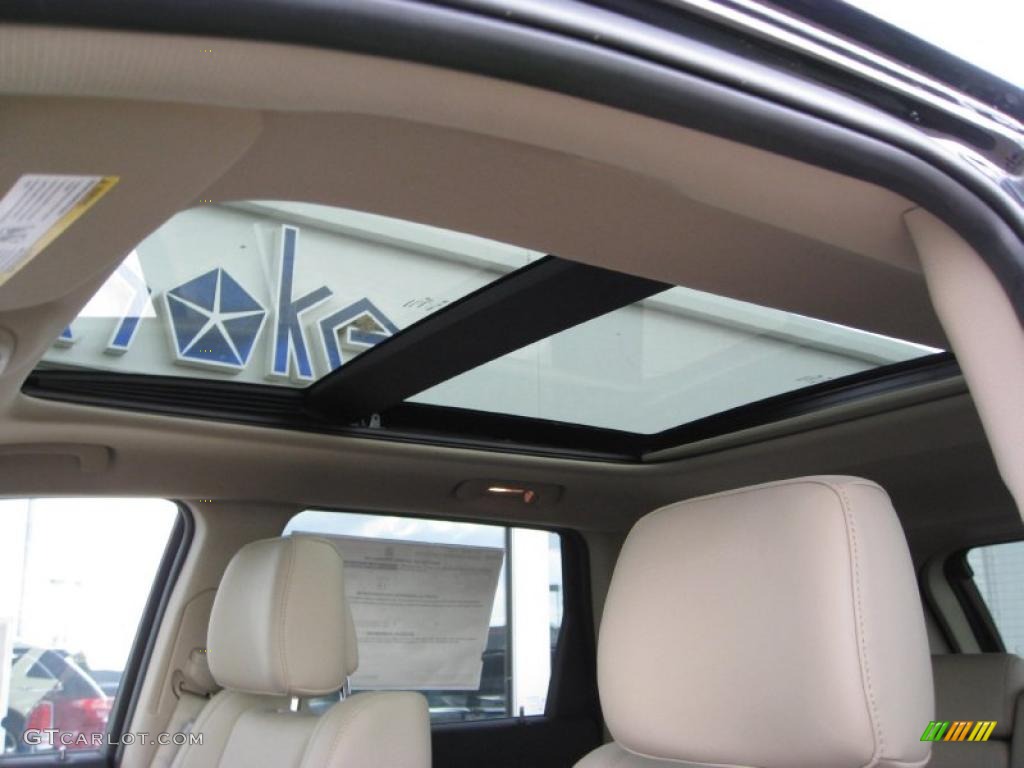 2011 Jeep Grand Cherokee Limited 4x4 Sunroof Photo #49346439