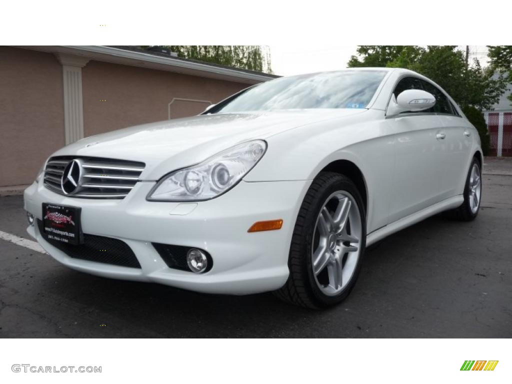 2007 Arctic White MercedesBenz CLS 550 49300037 Car