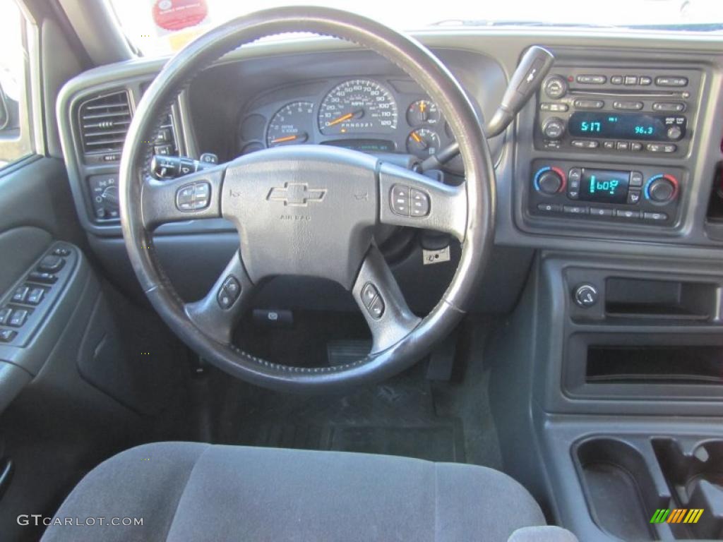 2006 Silverado 1500 Z71 Crew Cab 4x4 - Dark Green Metallic / Medium Gray photo #4