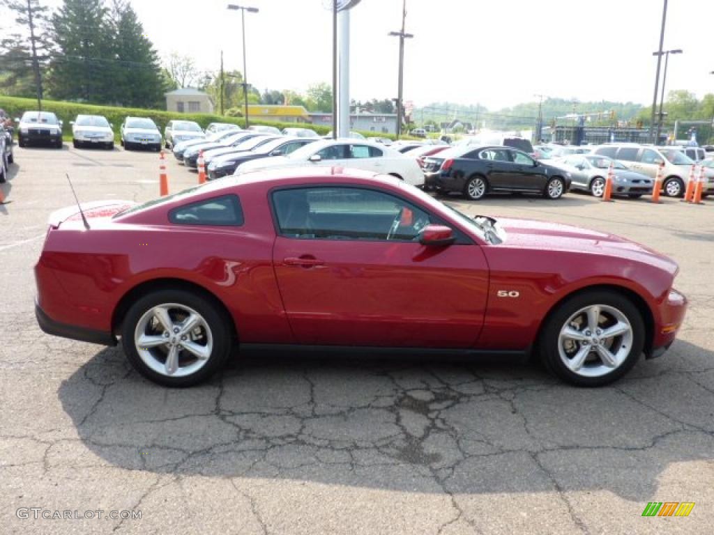 2011 Mustang GT Coupe - Red Candy Metallic / Charcoal Black photo #4