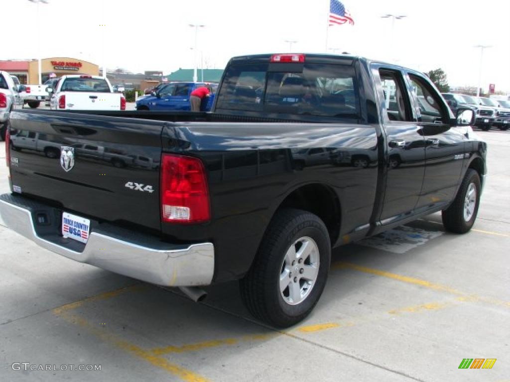 2009 Ram 1500 SLT Quad Cab 4x4 - Brilliant Black Crystal Pearl / Dark Slate/Medium Graystone photo #7