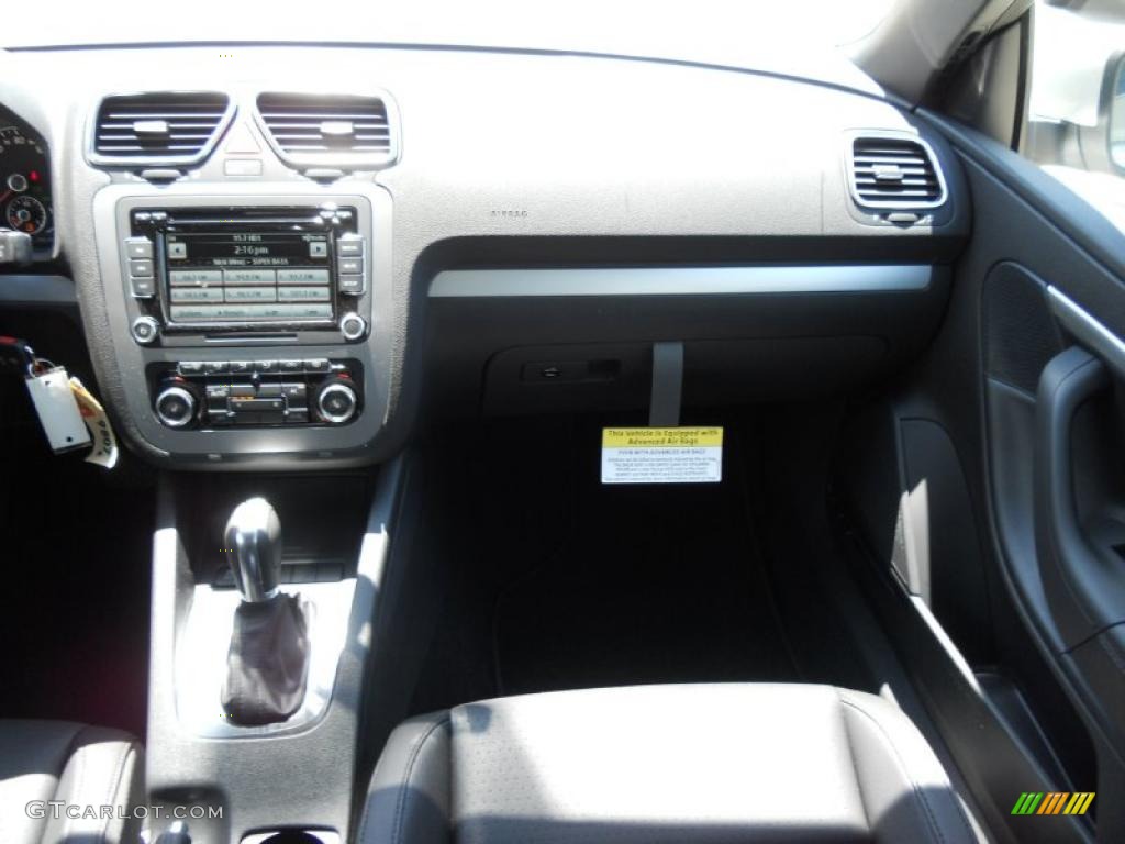 2012 Eos Komfort - Silver Leaf Metallic / Titan Black photo #15