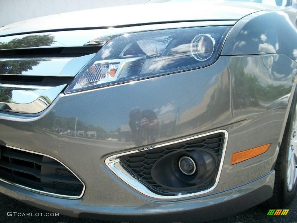 2010 Fusion Hybrid - Sterling Grey Metallic / Charcoal Black photo #30