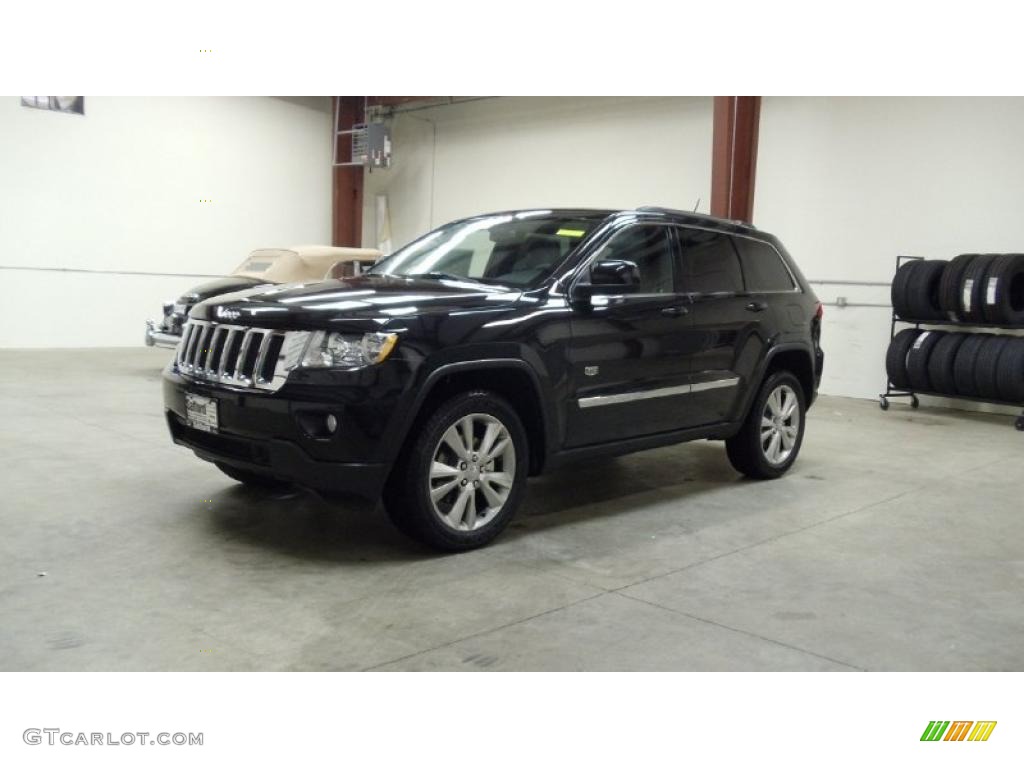 2011 Grand Cherokee Laredo X 70th Anniversary 4x4 - Brilliant Black Crystal Pearl / Black/Dark Olive photo #1