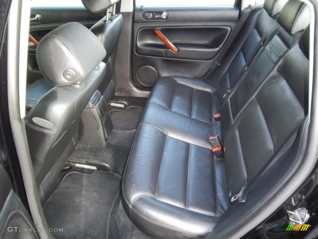 Anthracite Interior 2004 Volkswagen Passat GLX Sedan Photo #49354450
