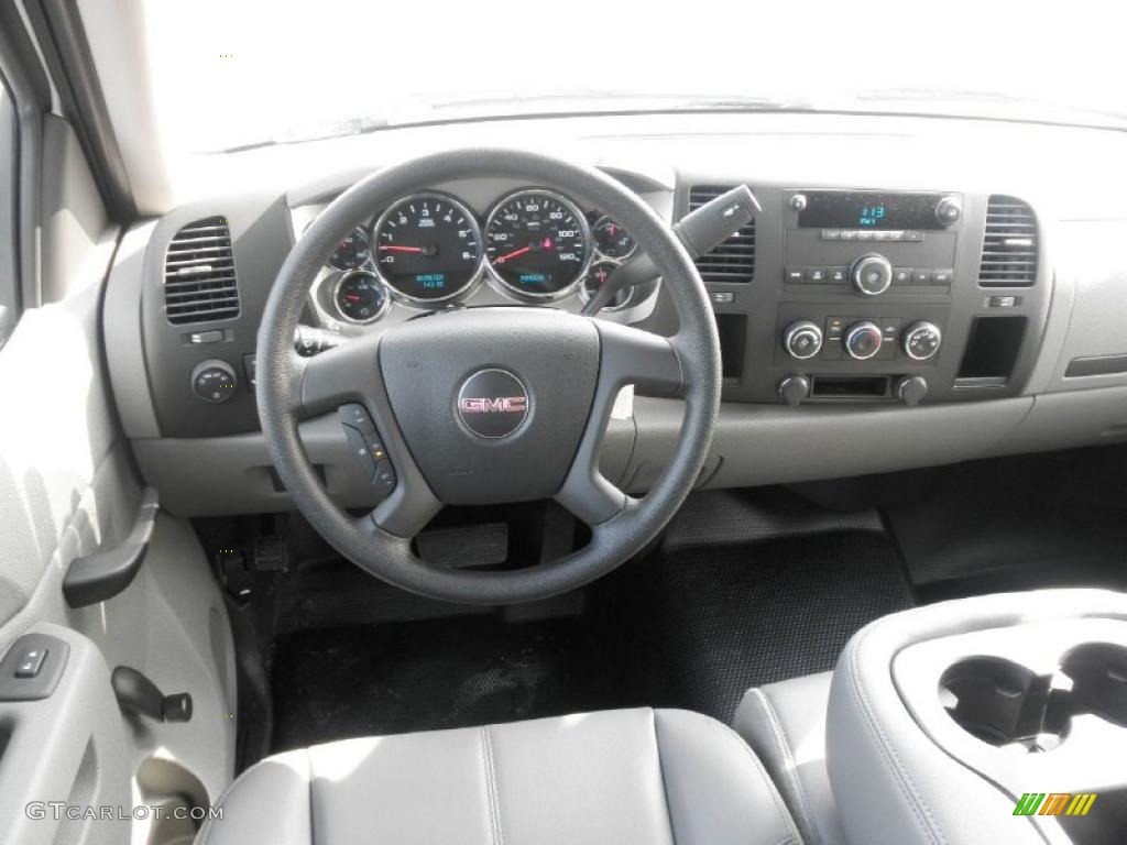 2011 GMC Sierra 3500HD Work Truck Crew Cab Utility Truck Dashboard Photos