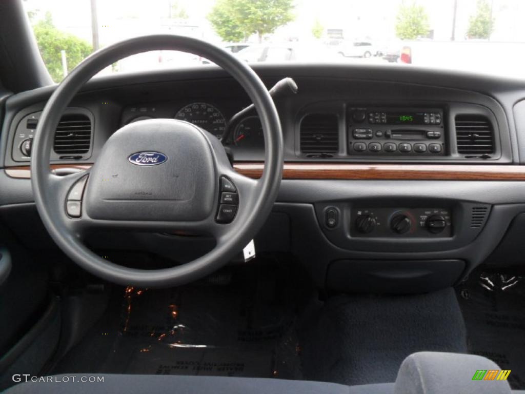 2001 Crown Victoria  - Light Blue Metallic / Dark Denim Blue photo #15