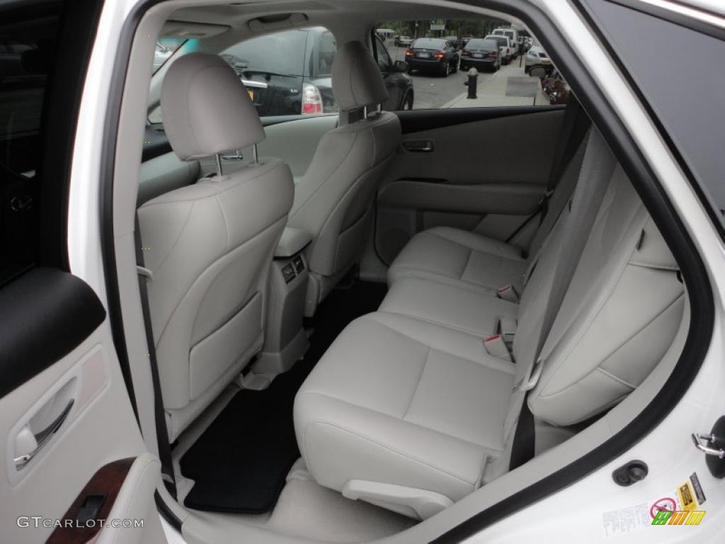 Light Gray Interior 2011 Lexus RX 350 AWD Photo #49355881